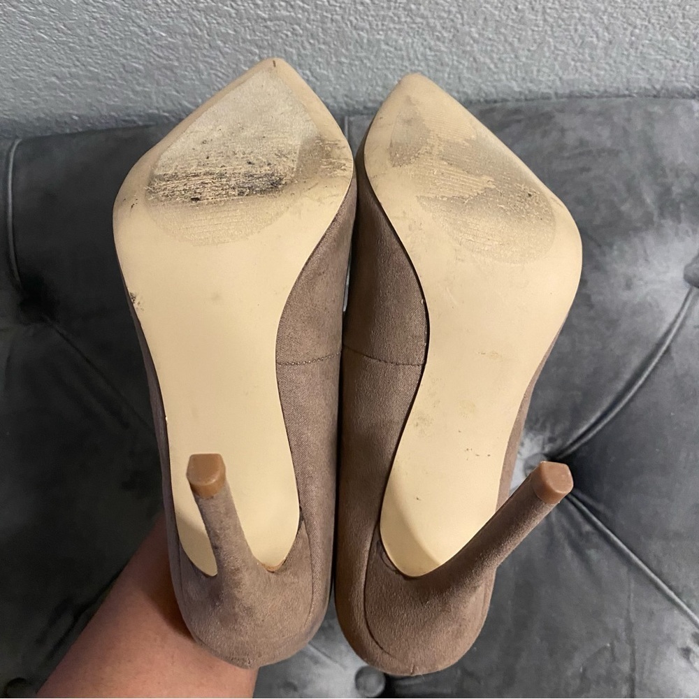 EUC Madden Girl MACI Suede Women's Heels - Size 7M - Picture 7 of 9